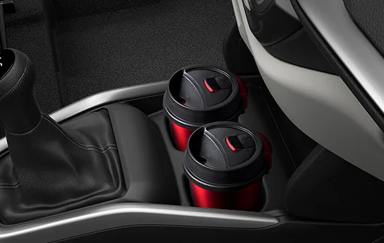 Prednji držači čaša u Suzuki Swiftu